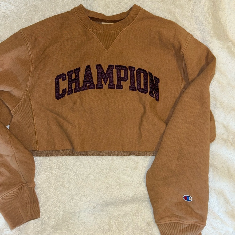 champion small cropped